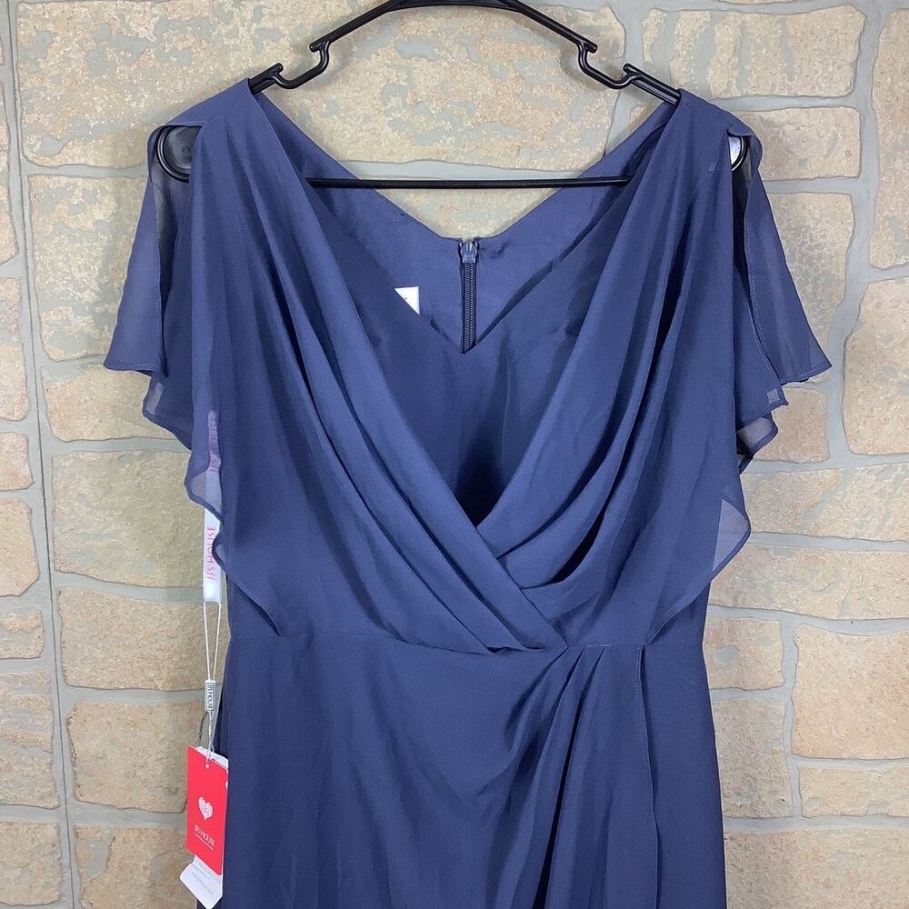JJ's House 12 Chiffon Dress Navy Draped V-Neckline Ruched Bodice Formal Wedding